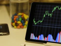 Masih Ragu Pilih Jurusan? Intip Prospek Kerja Sains Data & Bocoran Gajinya di Sini!