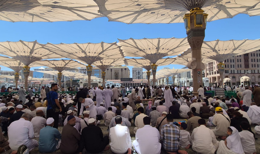 menanti maghrib di nabawi