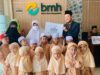 Anak Daycare Athfaluni Peduli, Donasi Gempa Flores Lewat BMH