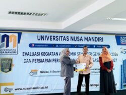 Johan Hendri Prasetyo Raih Predikat Dosen Terbaik Prodi Bisnis Digital UNM