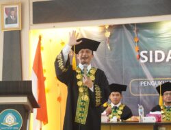 Pengukuhan Mahasiswa Baru Institut SEBI: Rektor Tekankan Idealisme dan Karakter Pembelajar