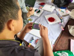 Kartu ‘Binalar’ Jadi Pemantik, Tim PKM IPB Ajak Remaja Panti Asuhan Tuangkan Rasa Lewat Narrative Arts Therapy 
