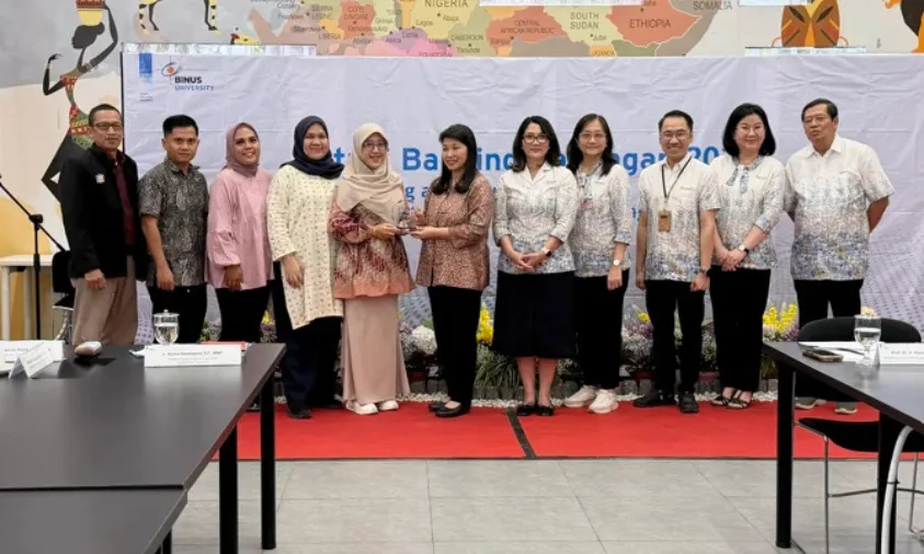 kunjungan cyber univ ke binus