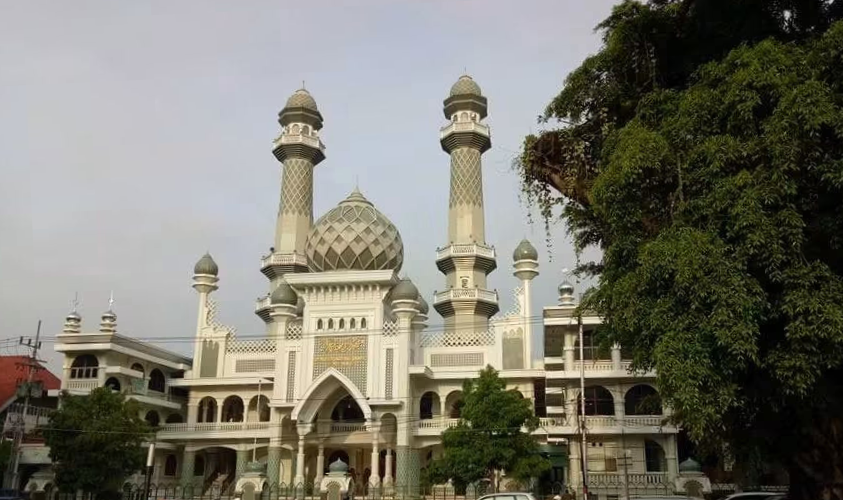 masjid kajoetangan