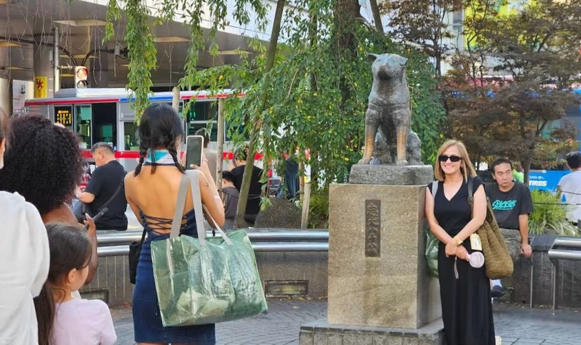 patung hachiko