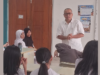 Siswa SD Bina Insani Pelajari Teknik Jurnalistik dari Wartawan Senior Irwan Kelana