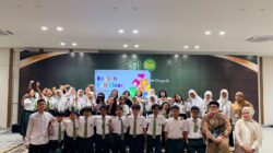 Siswa SMP dan SMA Bakti Mulya 400 Depok Ikuti English Fun Class with English 1