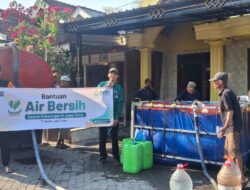 BMH, FOZDA, dan BPBD Gresik Salurkan Lebih dari 35 Tangki Air Bersih untuk Warga Terdampak Kekeringan