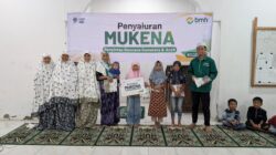 BMH Salurkan Mukena  untuk Korban Bencana di Sumatera Utara