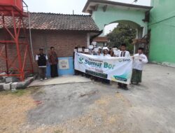 Dari Qurban Manfaat Ganda, Sumur Bor ke-303 BMH Hadir untuk Santri Lamongan yang Dilanda Kekeringan