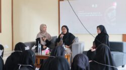 Tegaskan Identitas Karakter, Institut SEBI Gelar Sosialisasi Budaya Berpakaian Mahasiswa