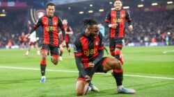Bournemouth Hajar AC Milan 3-0, Kartu Merah Maignan Jadi Titik Balik