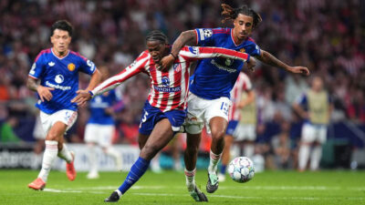Atletico Madrid Kalahkan Manchester United 2-0, Kartu Merah Leny Yoro Jadi Petaka