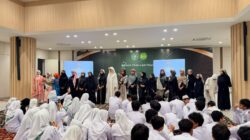 SMP dan SMA Bakti Mulya  400 Depok Peringati Maulid Nabi Muhammad SAW