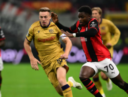 AC Milan Takluk 2-4 dari Bologna, Hat-trick Mbangula Hentikan Rekor Amorim
