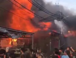 Kebakaran Hebat di Penjaringan, 150 Rumah Hangus dan Dua Orang Tewas