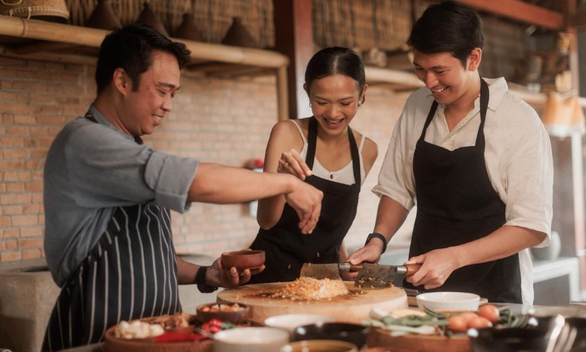 Turis Sanggraloka Ubud Bali